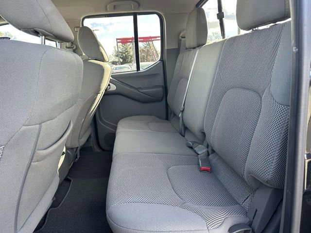 Used 2019 Nissan Frontier SV image 15