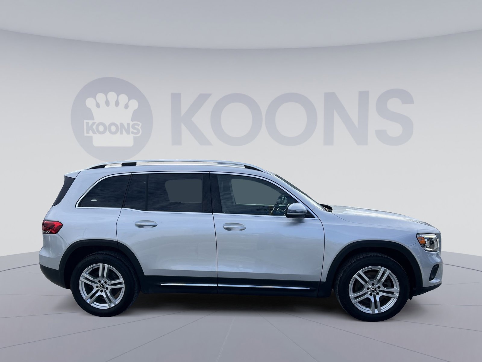 Used 2020 Mercedes-Benz GLB 250 4MATIC image 8