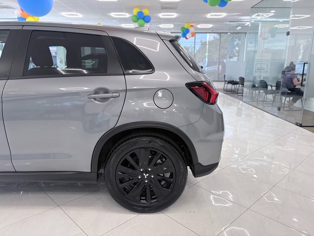 Used 2026 Mitsubishi Outlander Sport LE AWD/4WD image 7