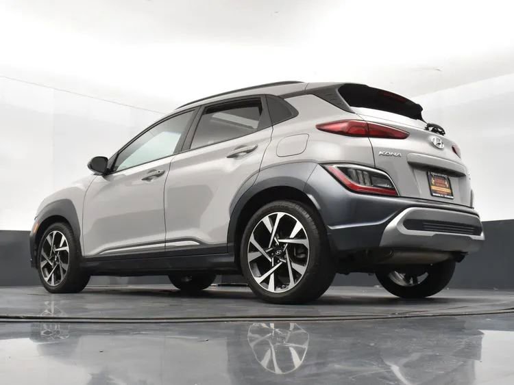 Used 2022 Hyundai Kona Limited w/ Cargo Package image 12