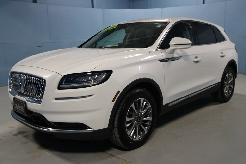 Used 2023 Lincoln Nautilus FWD image 27