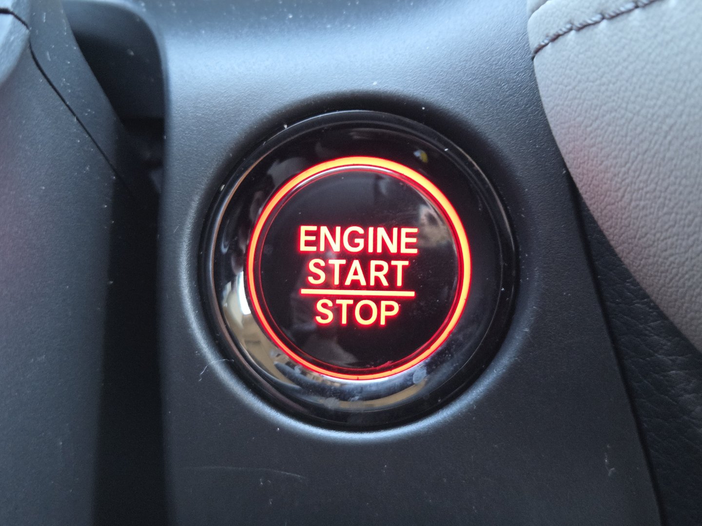 Used 2025 Honda HR-V EX-L image 33