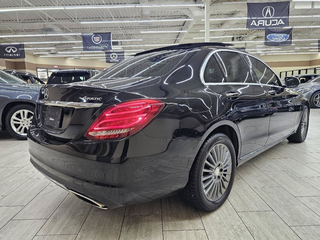 Used 2015 Mercedes-Benz C 300 4MATIC Sedan w/ Multimedia Package image 6