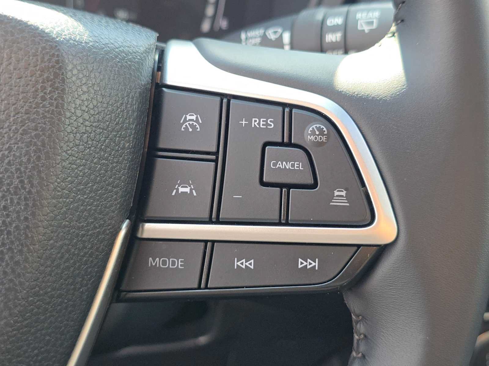 Certified 2026 Toyota Grand Highlander FWD image 31