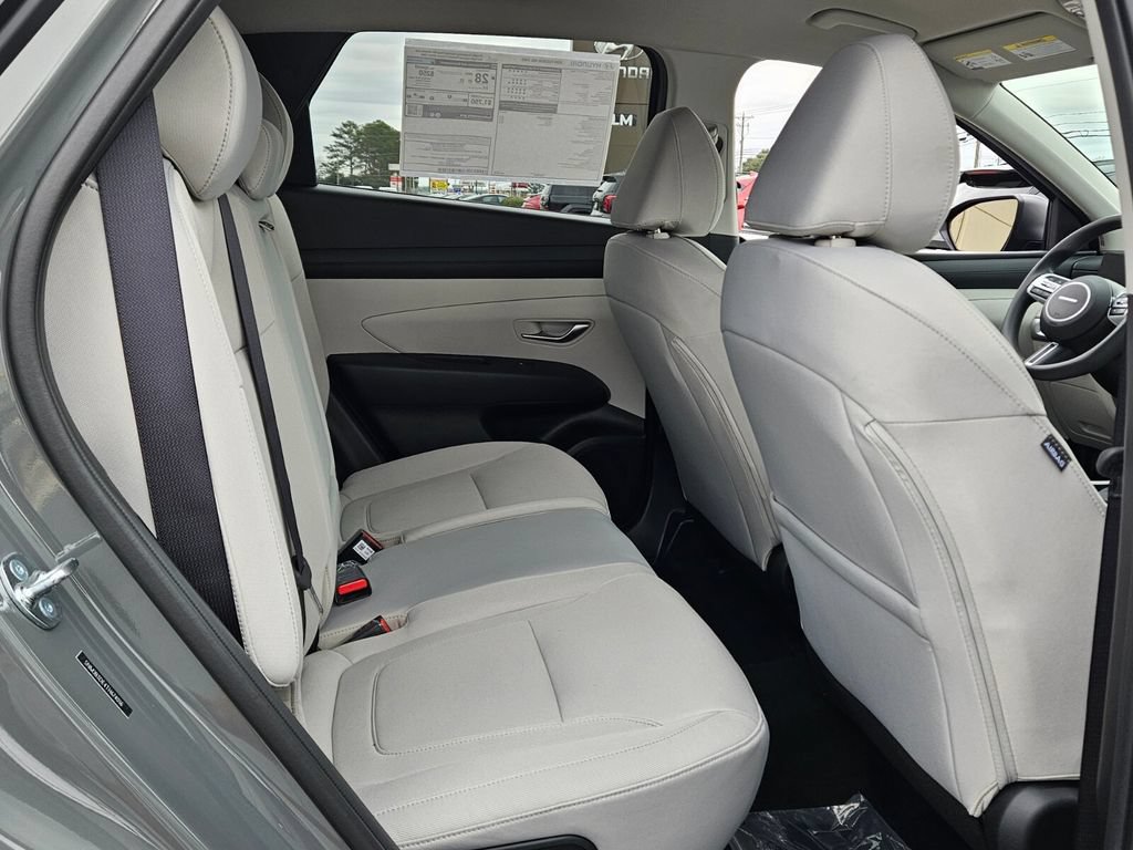 New 2026 Hyundai Tucson SEL Plus FWD image 16