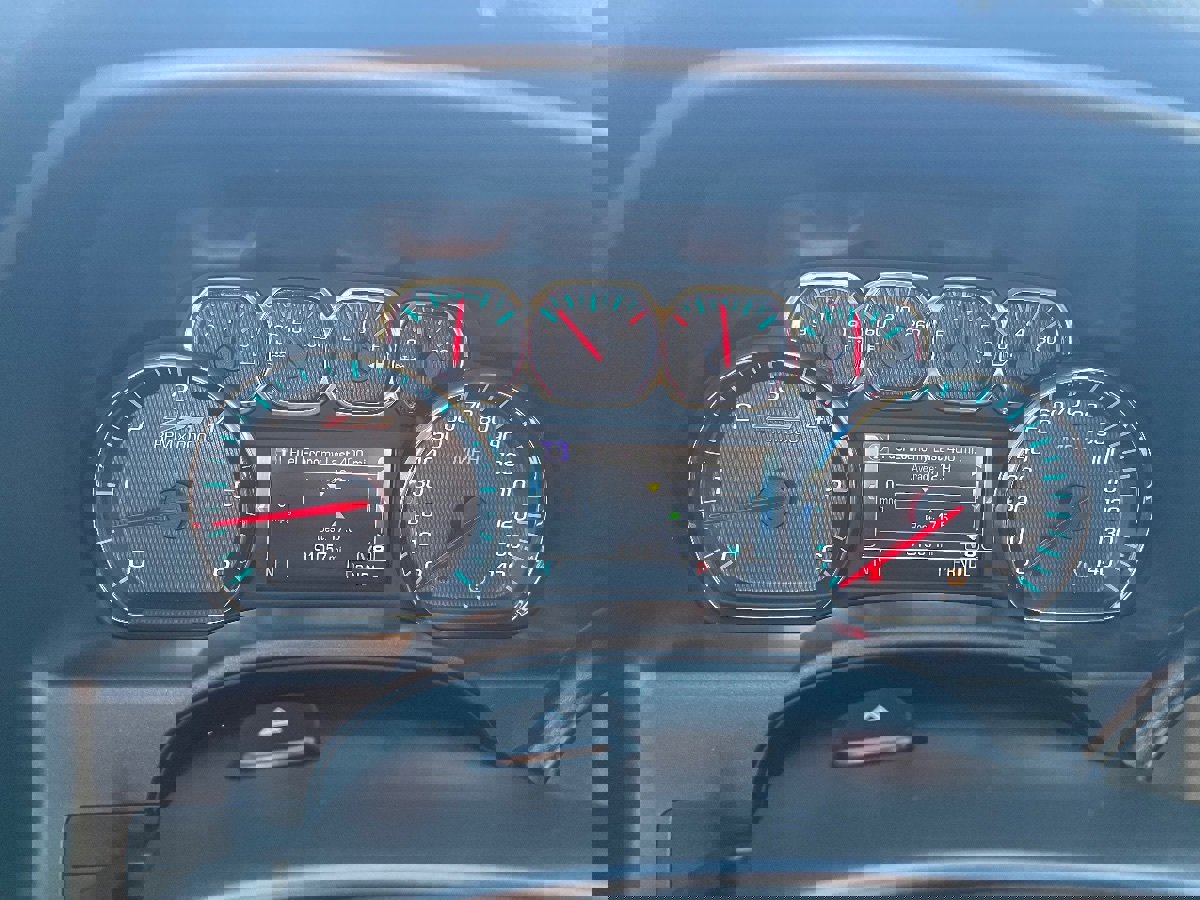 Used 2018 Chevrolet Silverado 1500 LT w/ All Star Edition AWD/4WD image 19