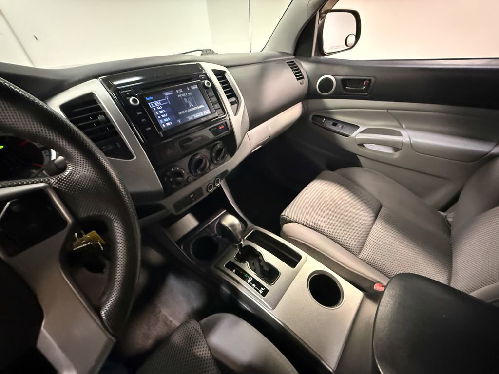 Used 2015 Toyota Tacoma PreRunner w/ TRD Sport Package RWD image 81