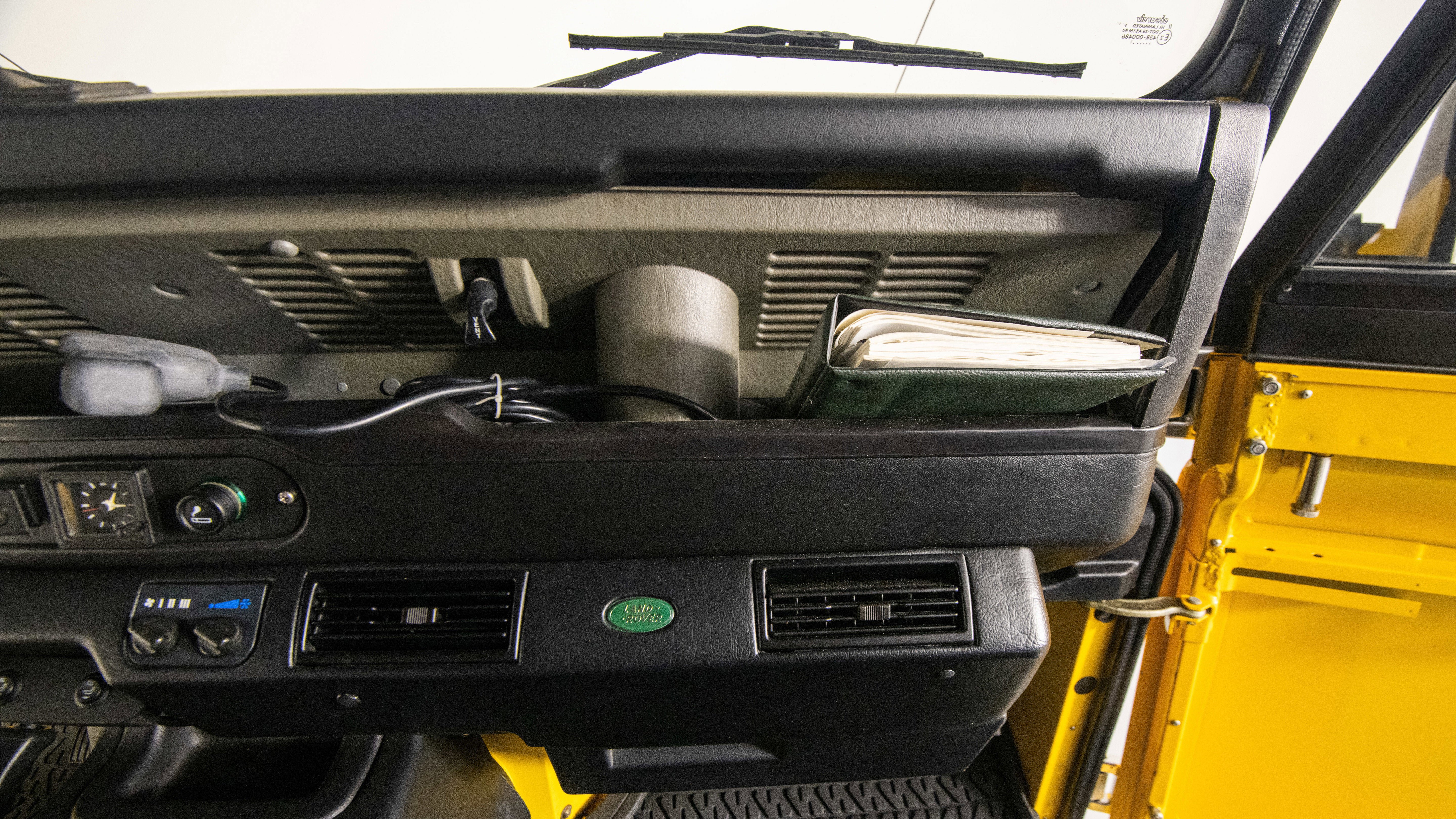 Used 1997 Land Rover Defender 90 AWD/4WD image 56