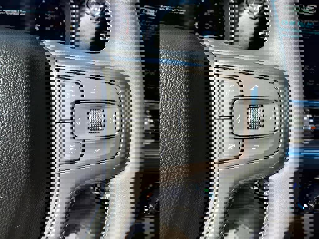 Used 2024 Chevrolet Silverado 2500 High Country w/ High Country Premium Package image 21