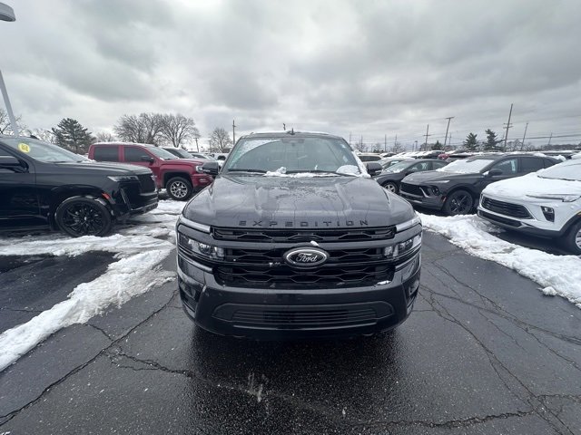 Used 2022 Ford Expedition Max Limited image 8