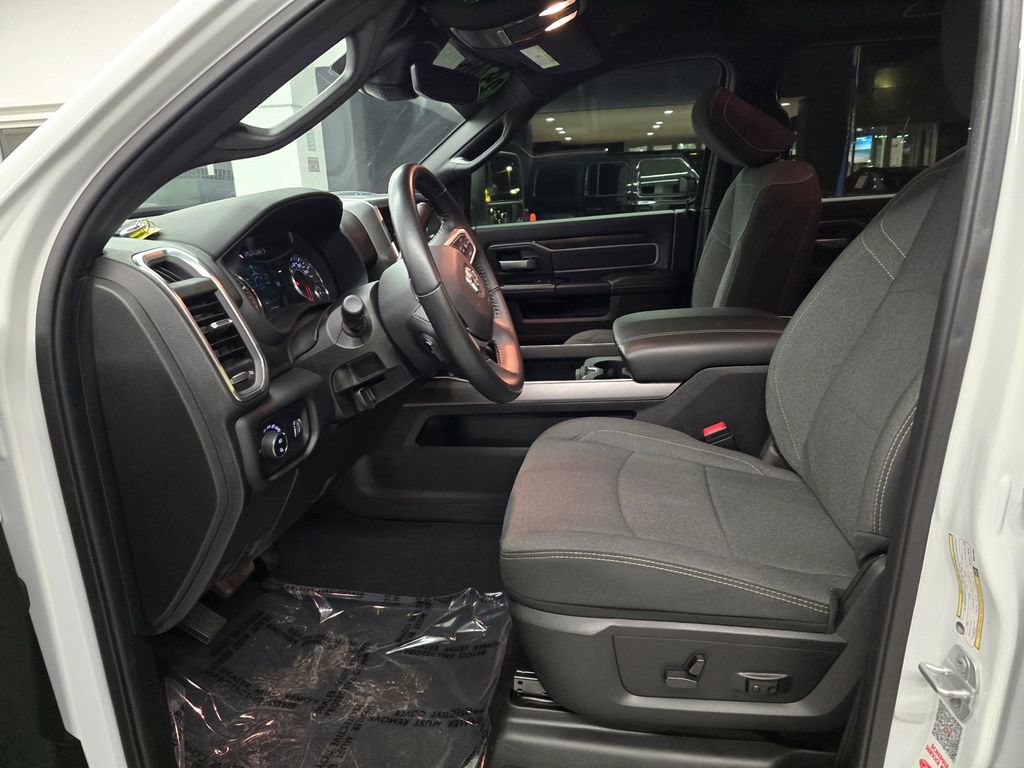Used 2024 RAM 3500 Big Horn w/ Night Edition image 21