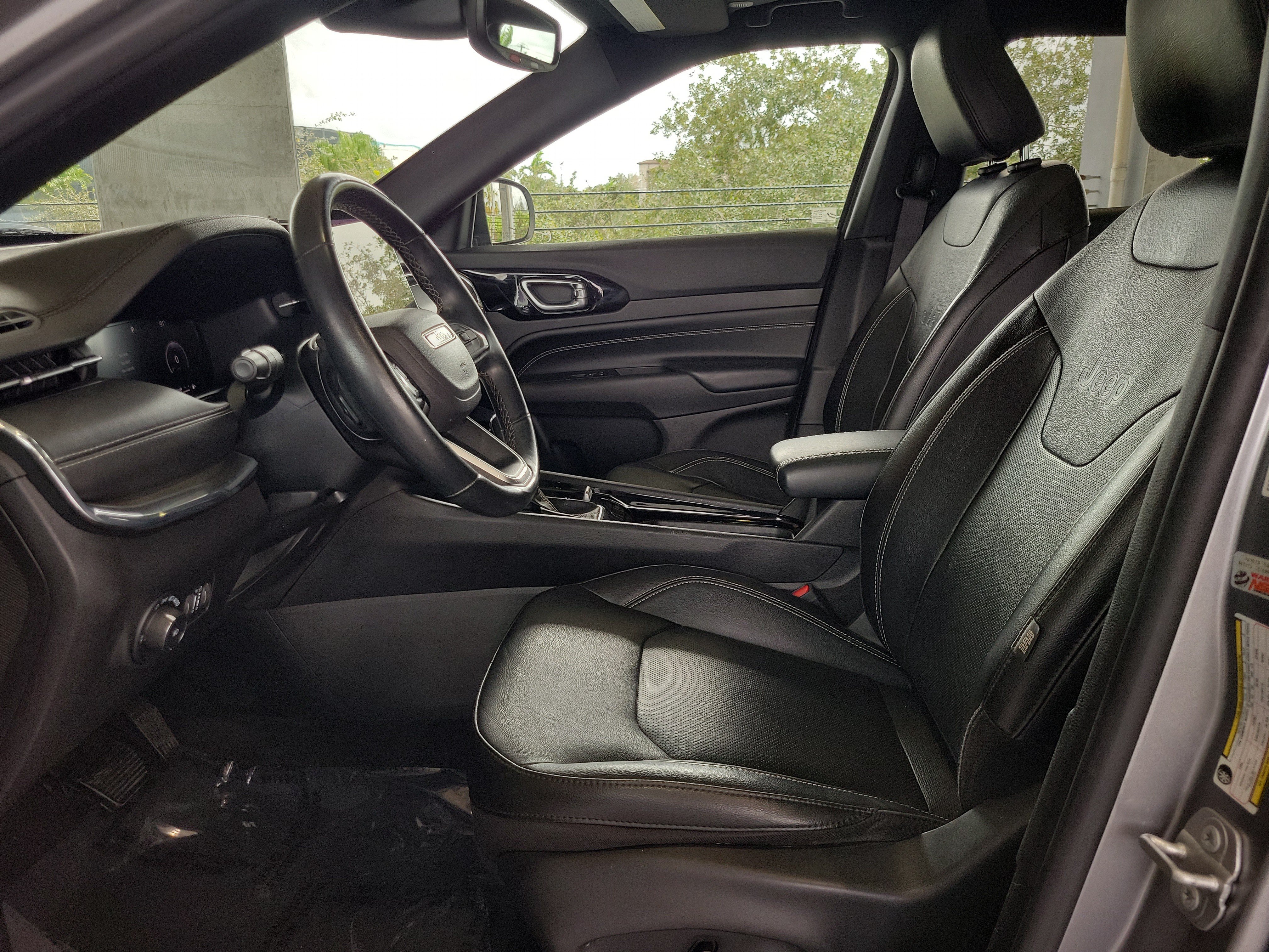 Certified 2022 Jeep Compass High Altitude AWD/4WD image 19