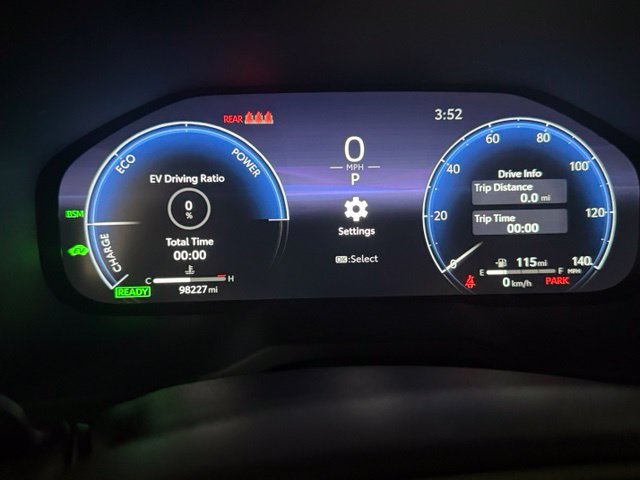 Certified 2023 Toyota RAV4 Limited w/ Limited Grade Weather Package AWD/4WD image 24