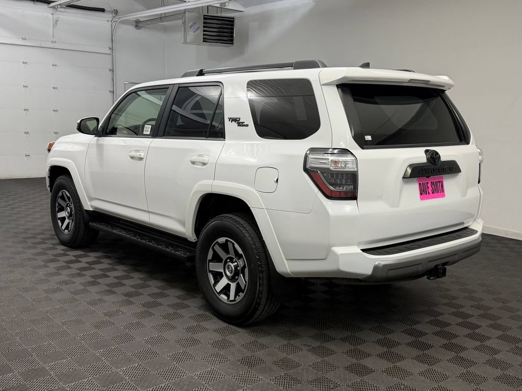 Used 2021 Toyota 4Runner TRD Off-Road AWD/4WD image 3