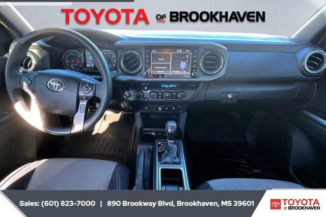 Used 2022 Toyota Tacoma TRD Off-Road image 13