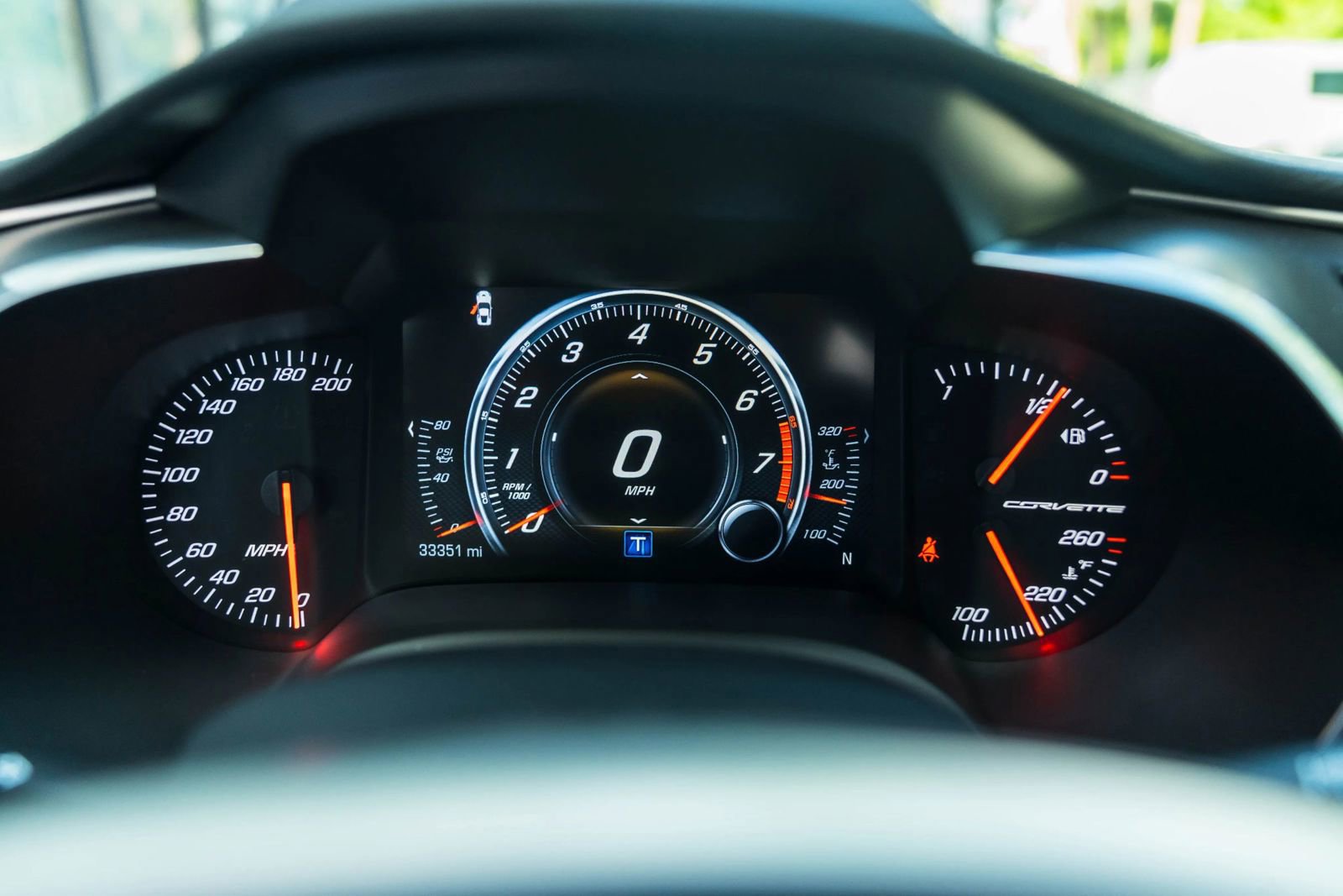 Used 2019 Chevrolet Corvette Stingray Coupe w/ 1LT image 34