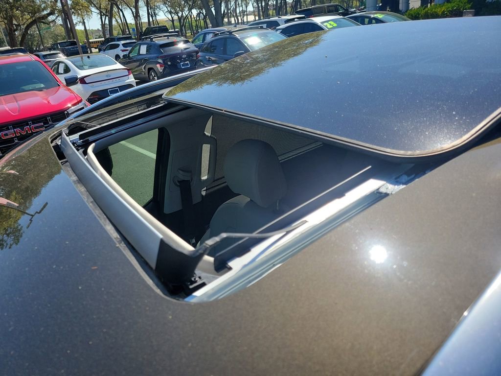 Used 2021 Kia Telluride EX w/ EX Premium Package image 25