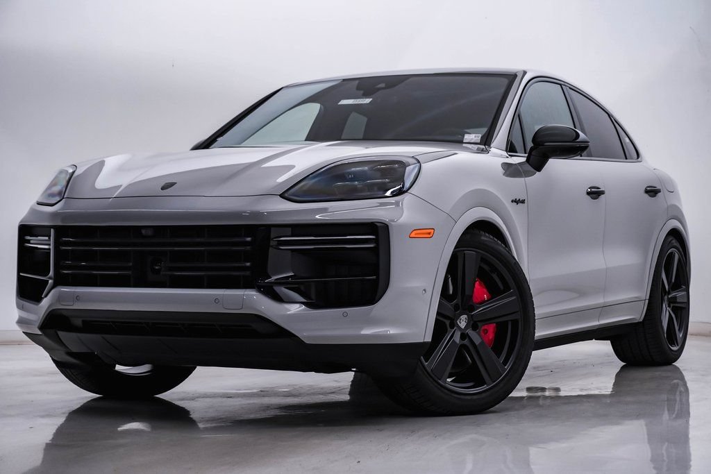 New 2025 Porsche Cayenne Turbo AWD/4WD image 1