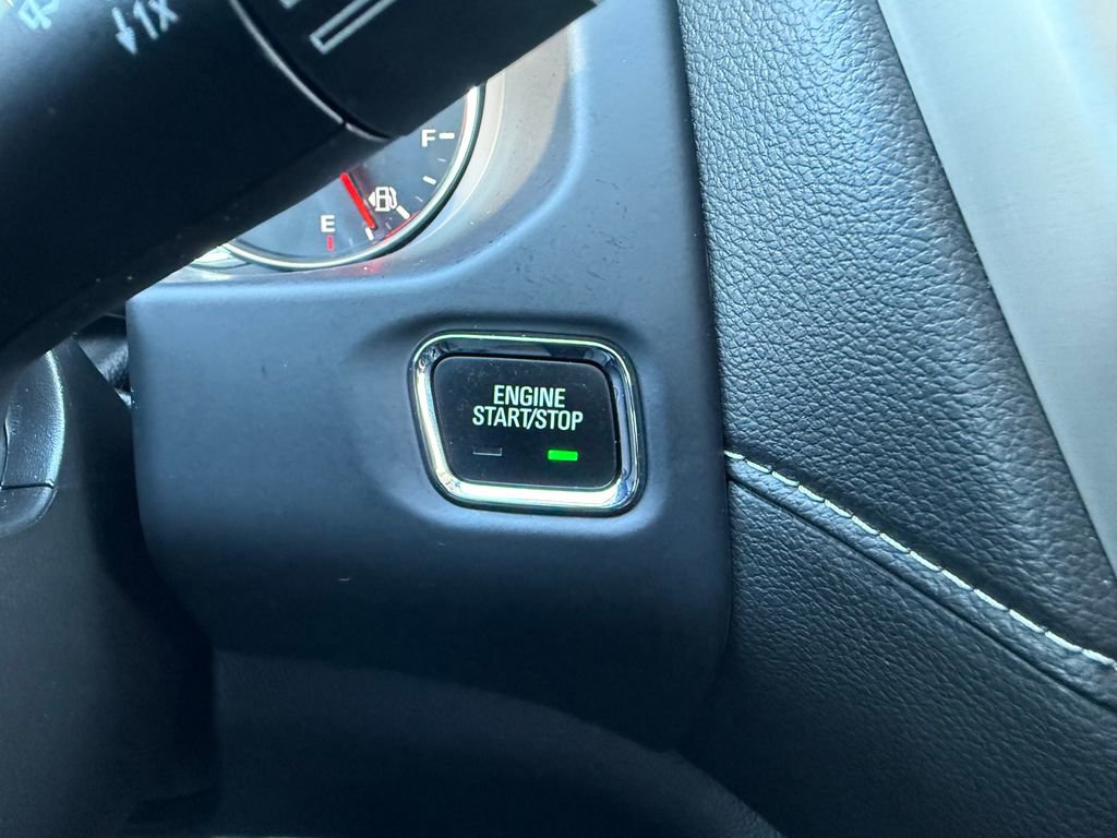 Used 2023 GMC Acadia Denali w/ Black Diamond Edition image 23