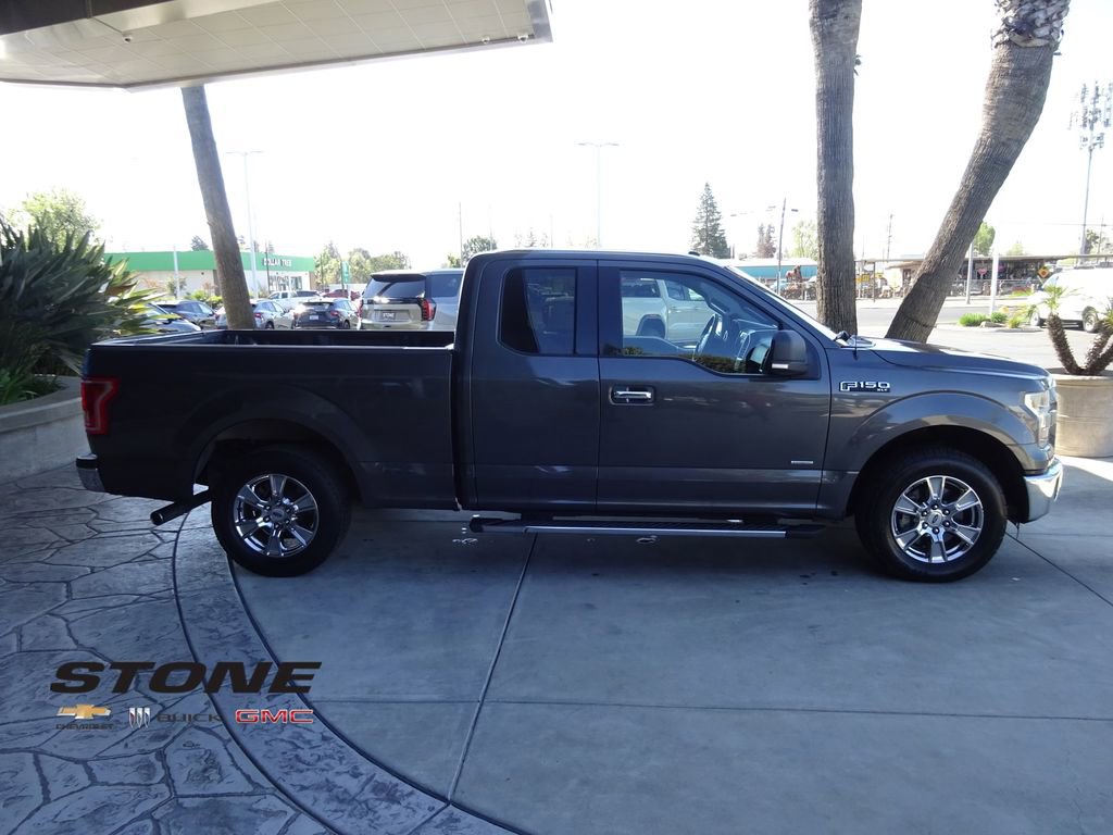 Used 2015 Ford F150 XLT w/ Equipment Group 302A Luxury image 10