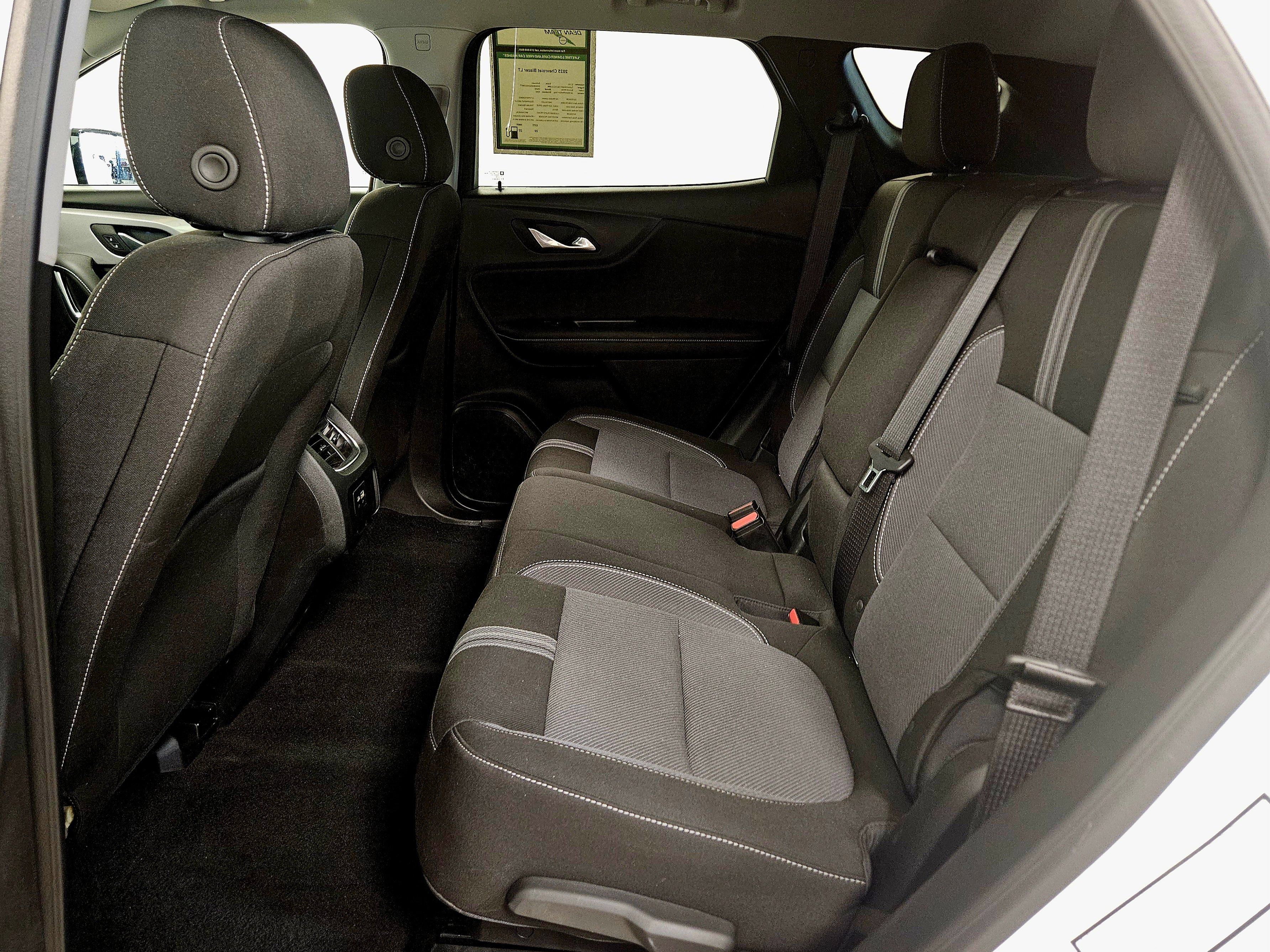 Used 2025 Chevrolet Blazer LT image 10