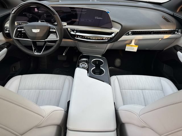 New 2026 Cadillac Lyriq Sport AWD/4WD image 15