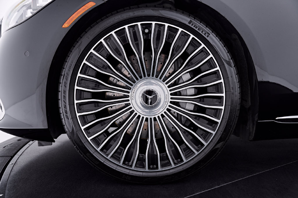 Used 2022 Mercedes-Benz Maybach S 580 4MATIC image 3