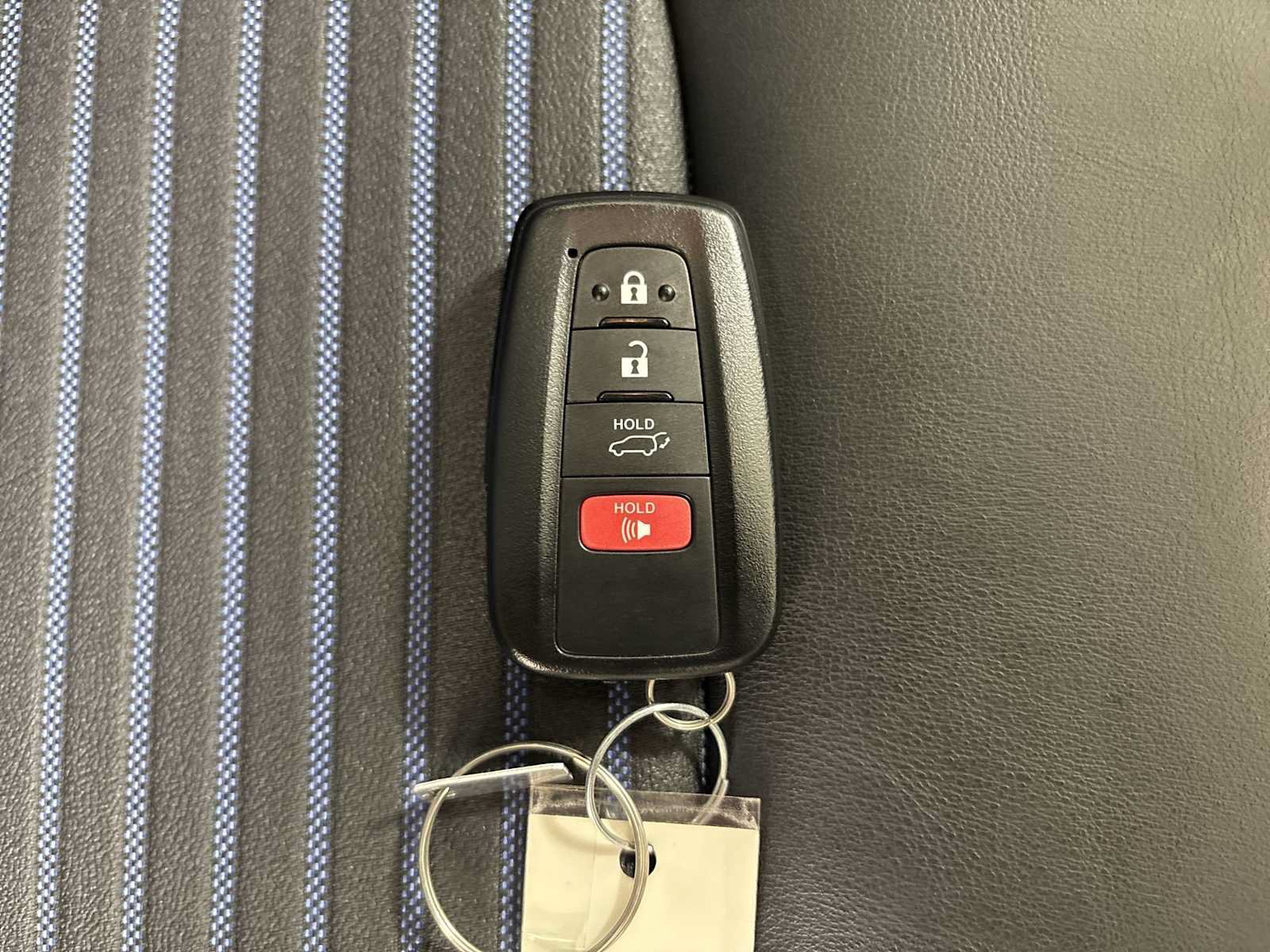 Used 2021 Toyota RAV4 XSE AWD/4WD image 32