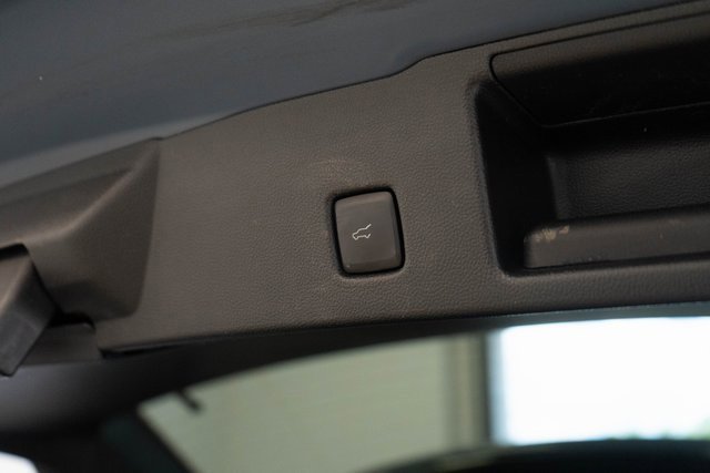 Used 2023 Ford Escape SE image 14