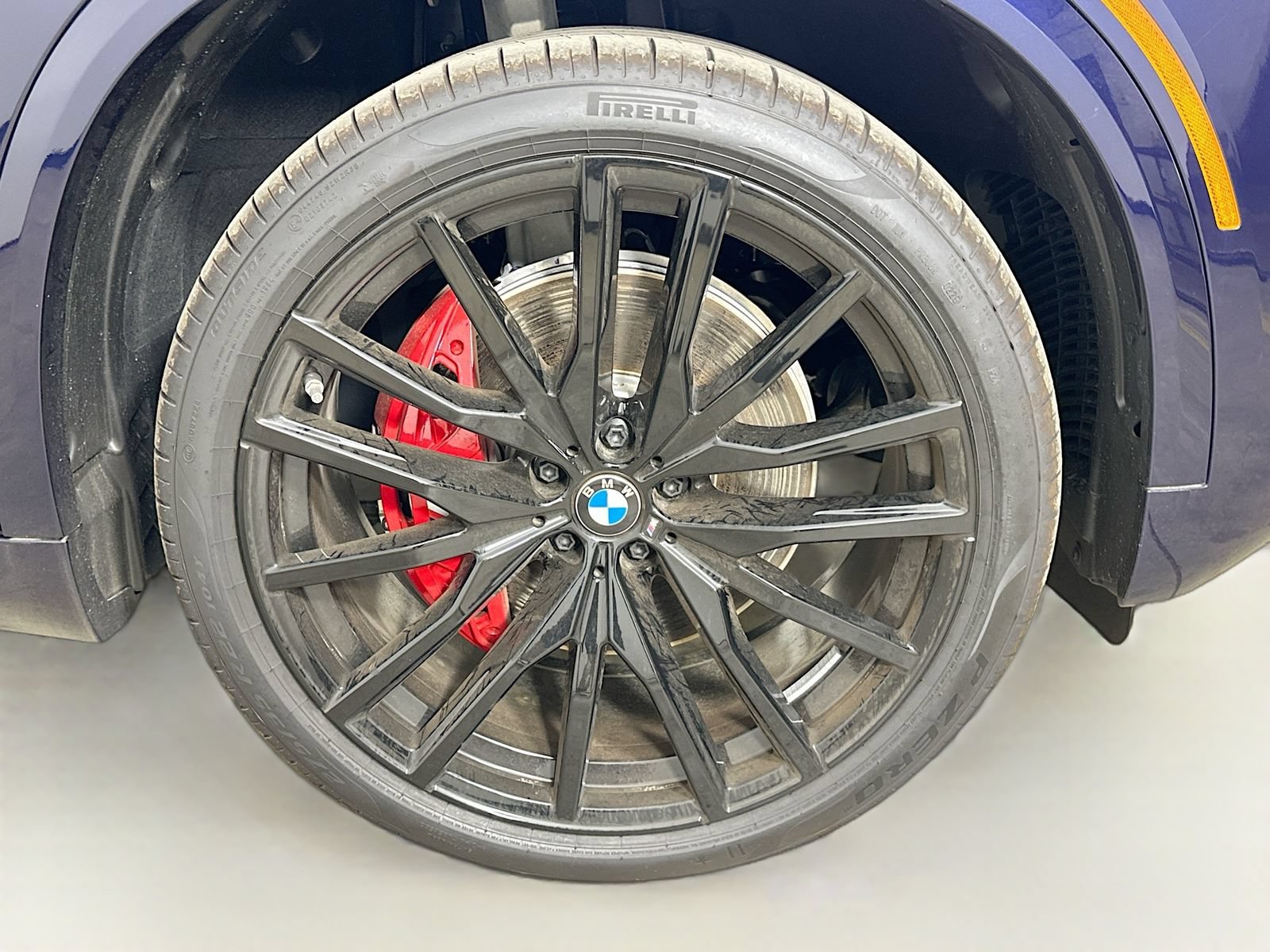 New 2026 BMW X5 xDrive40i w/ M Sport Package AWD/4WD image 10