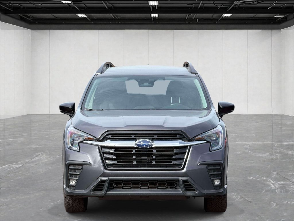 Used 2024 Subaru Ascent Limited AWD/4WD image 2