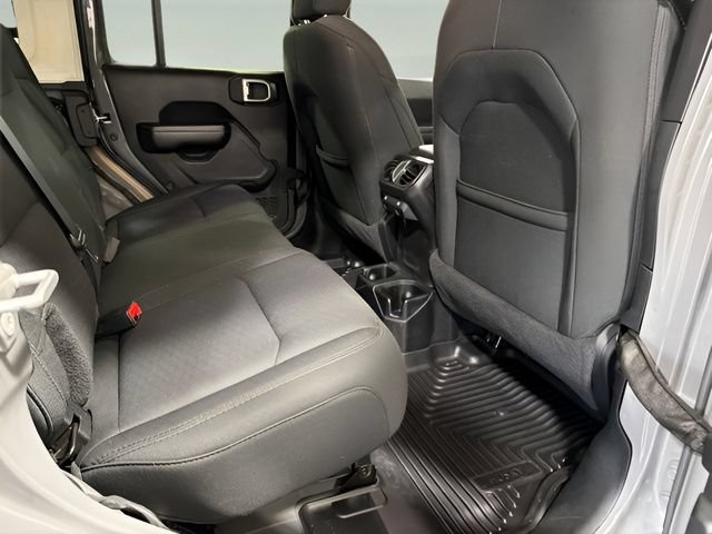 Used 2020 Jeep Wrangler Unlimited Sport AWD/4WD image 31