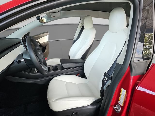Used 2022 Tesla Model Y Performance AWD/4WD image 13