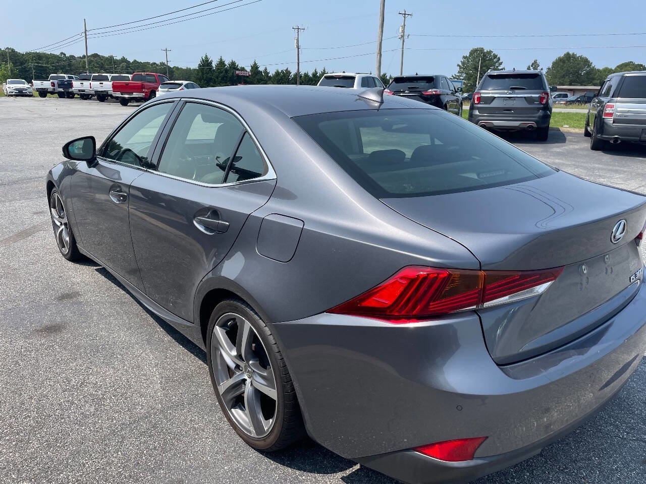 Used 2019 Lexus IS 300 w/ Premium Package image 5