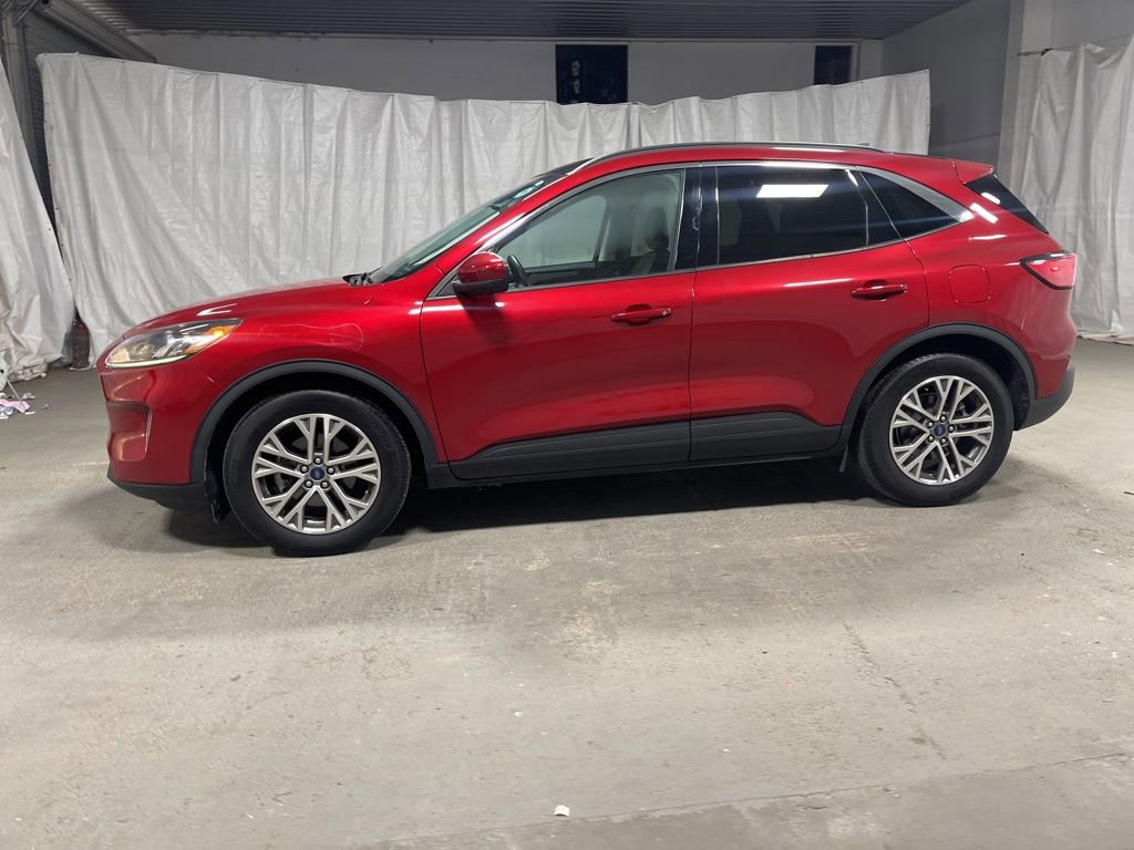 Used 2022 Ford Escape SEL image 4