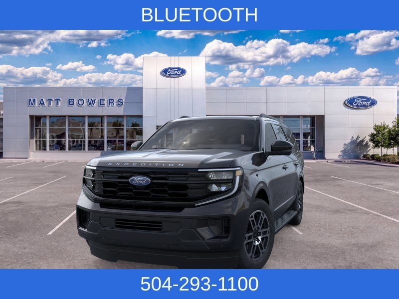 New 2026 Ford Expedition Active RWD image 3