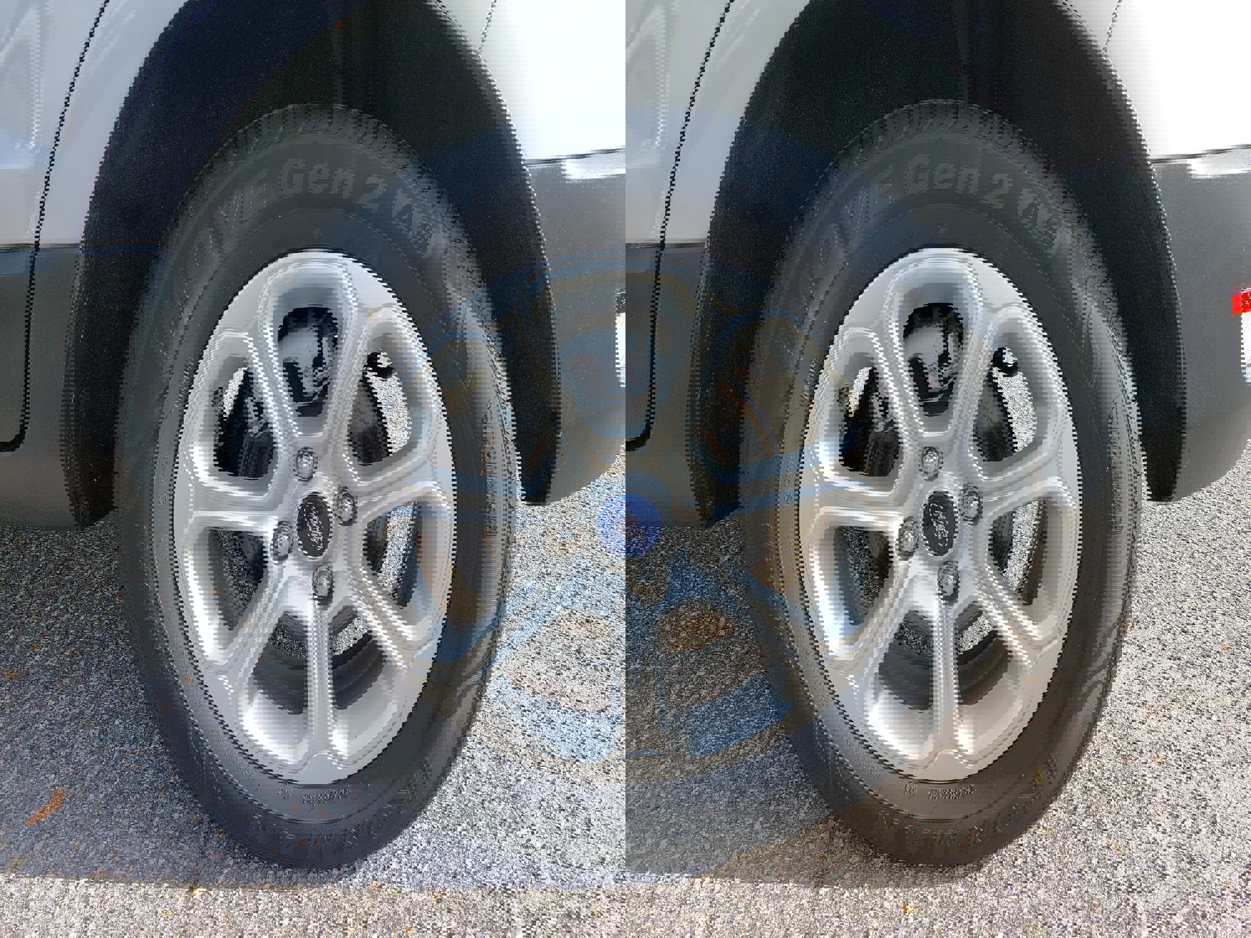 Used 2020 Ford EcoSport SE image 34