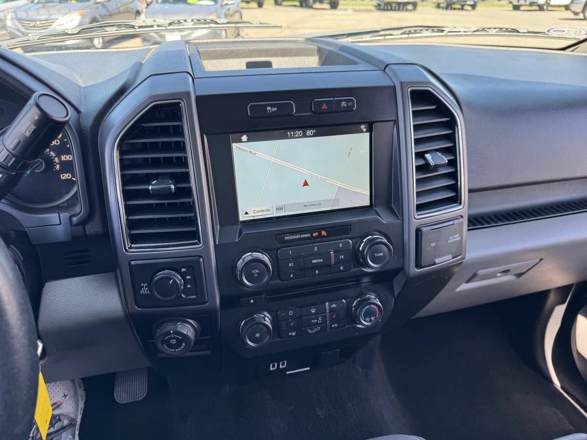 Used 2018 Ford F150 XLT w/ Equipment Group 302A Luxury AWD/4WD image 25