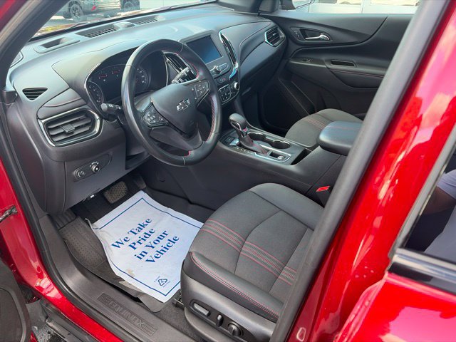 Used 2024 Chevrolet Equinox RS w/ LPO, Floor Liner Package AWD/4WD image 4