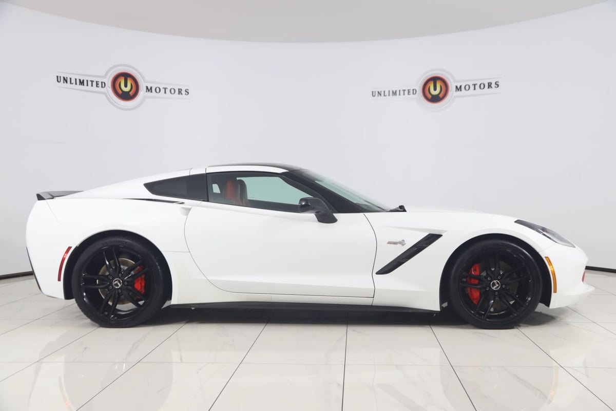 Used 2014 Chevrolet Corvette Stingray Coupe w/ 3LT Preferred Equipment Group RWD image 3