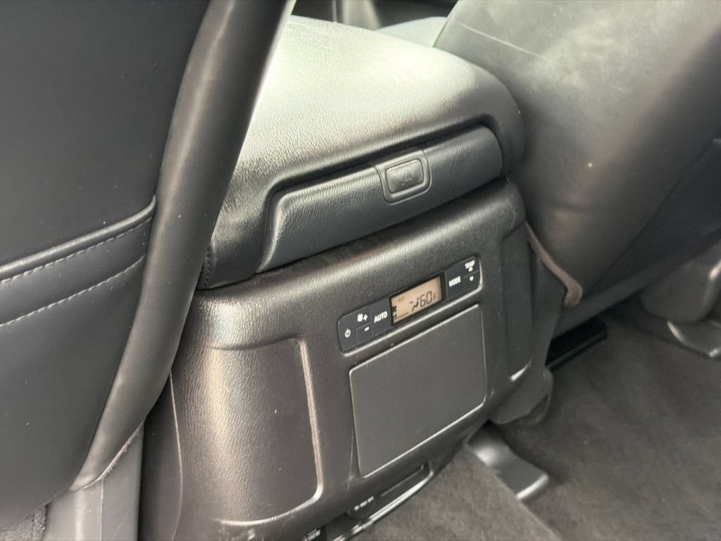 Used 2021 Nissan Armada SL w/ Captain's Chairs Package AWD/4WD image 14