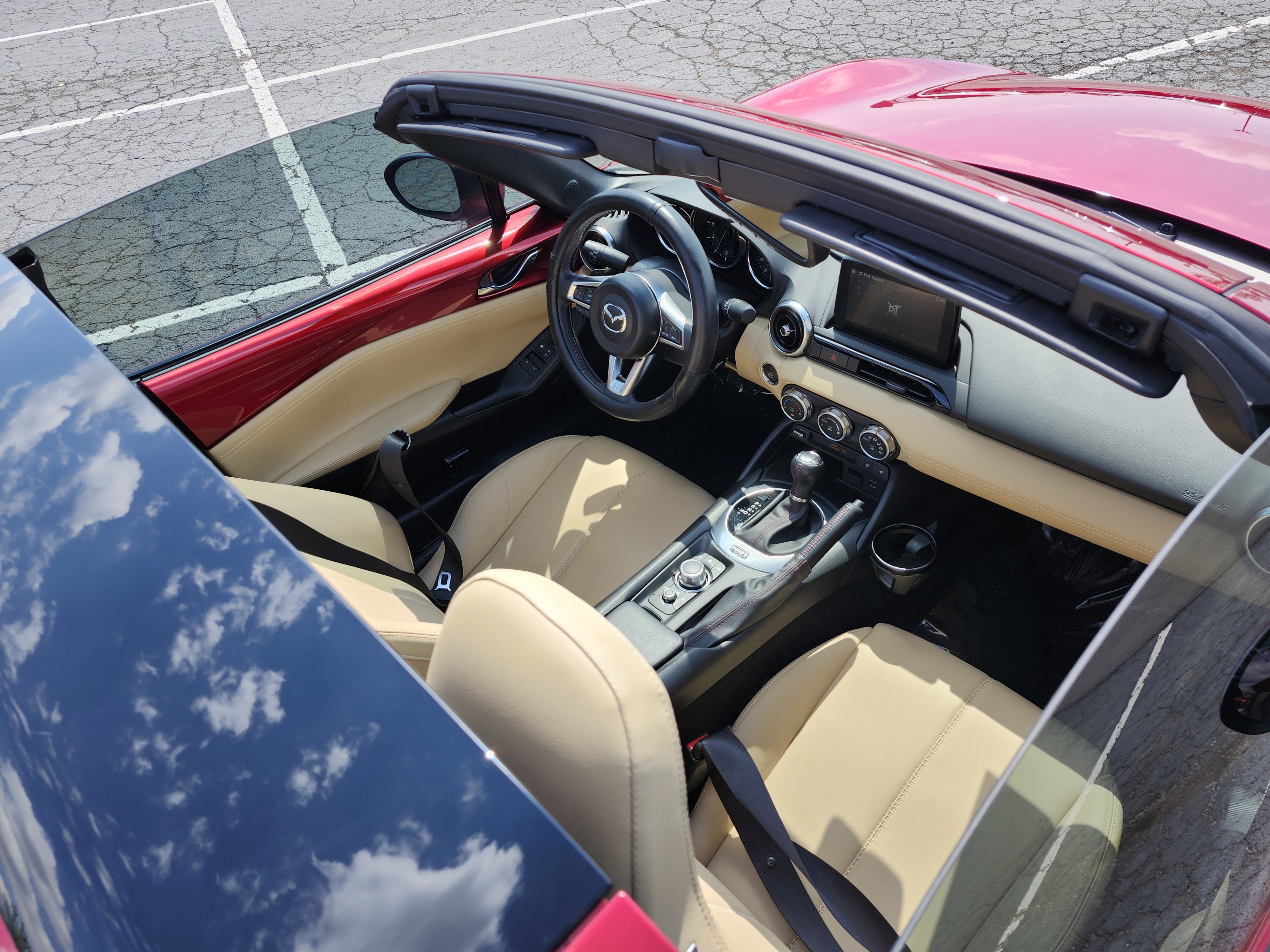 Used 2019 MAZDA MX-5 Miata RF Grand Touring RWD image 16