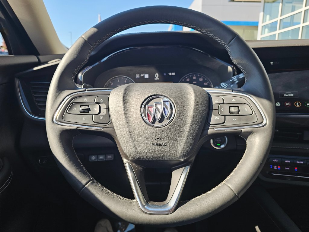 Used 2023 Buick Envision Avenir AWD/4WD image 28