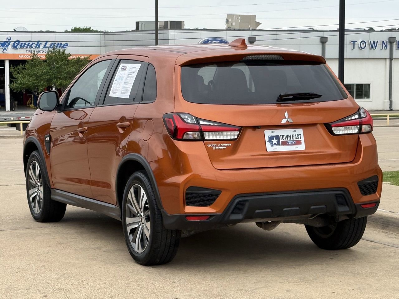 Used 2020 Mitsubishi Outlander Sport ES FWD image 5