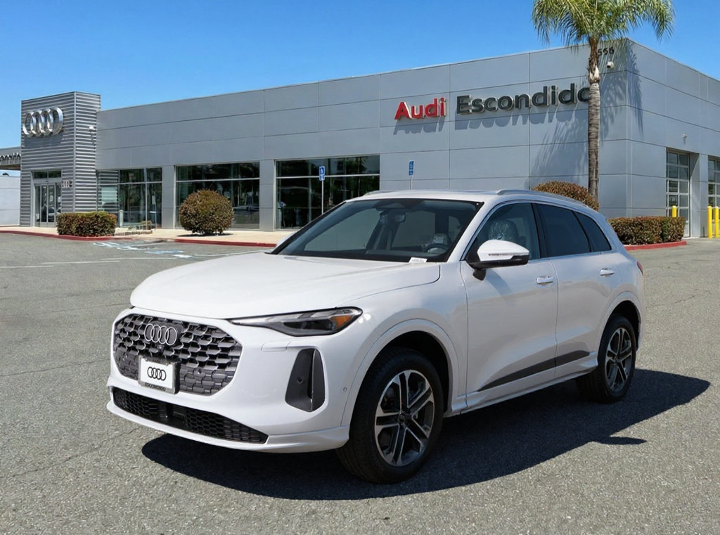 New 2026 Audi Q5 Premium AWD/4WD image 1