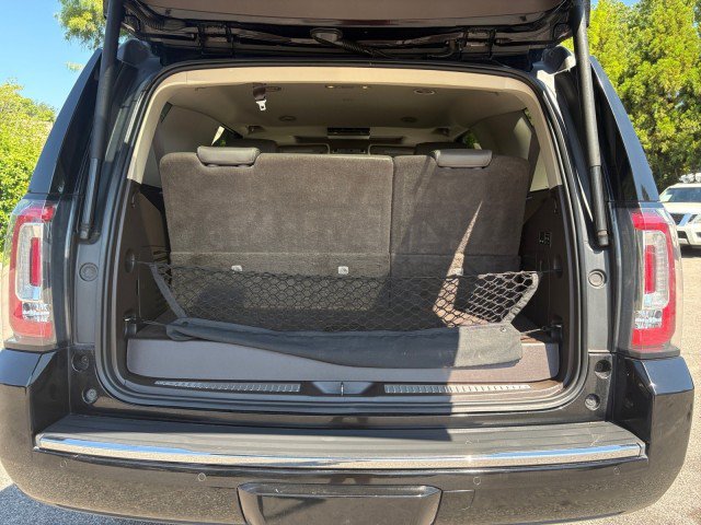 Used 2019 GMC Yukon Denali w/ Denali Ultimate Package AWD/4WD image 21