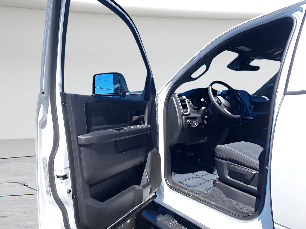 New 2026 RAM 2500 Tradesman AWD/4WD image 19