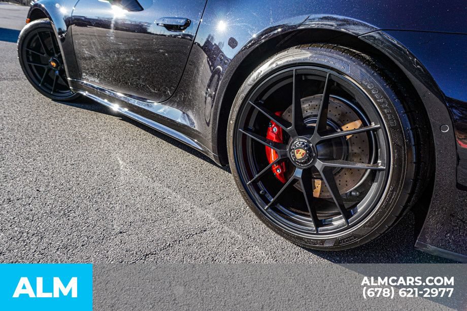 Used 2026 Porsche 911 Targa 4 GTS w/ Premium Package AWD/4WD image 17