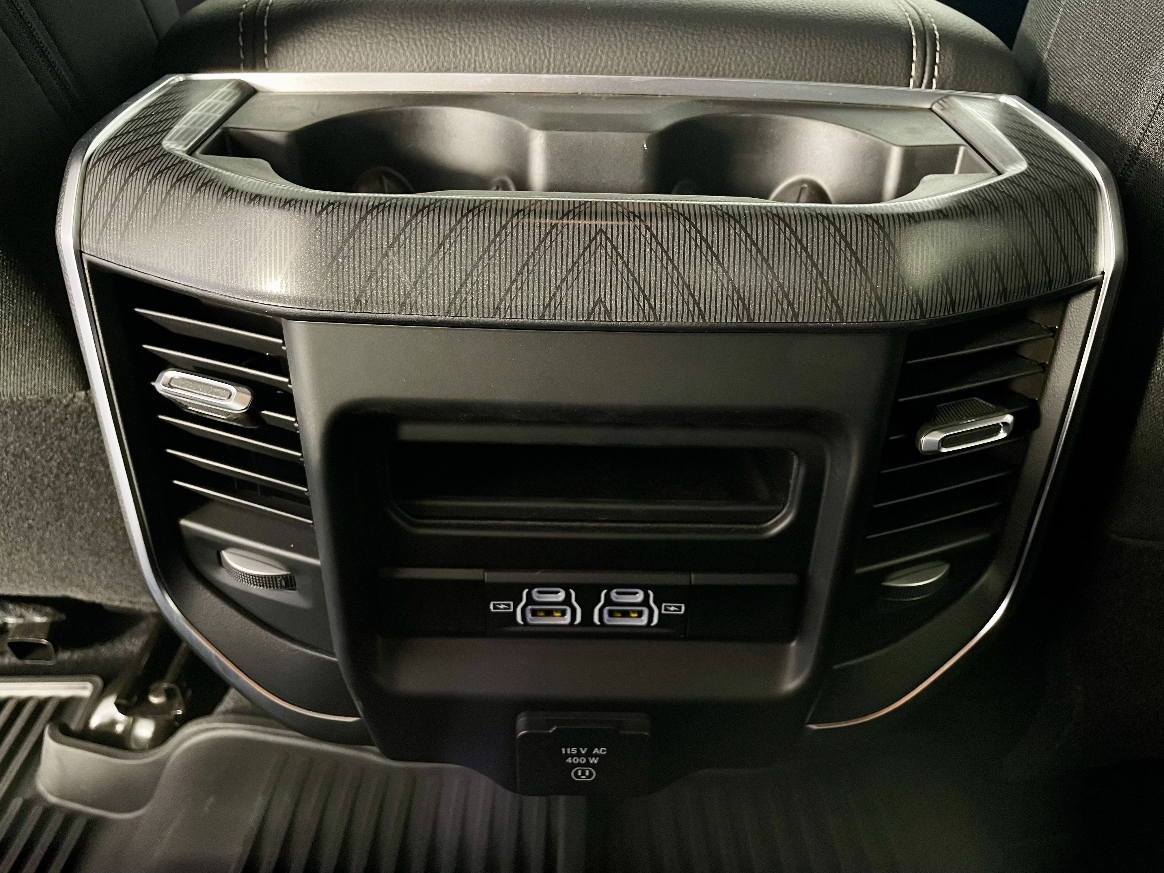 Used 2025 RAM 2500 Big Horn AWD/4WD image 20
