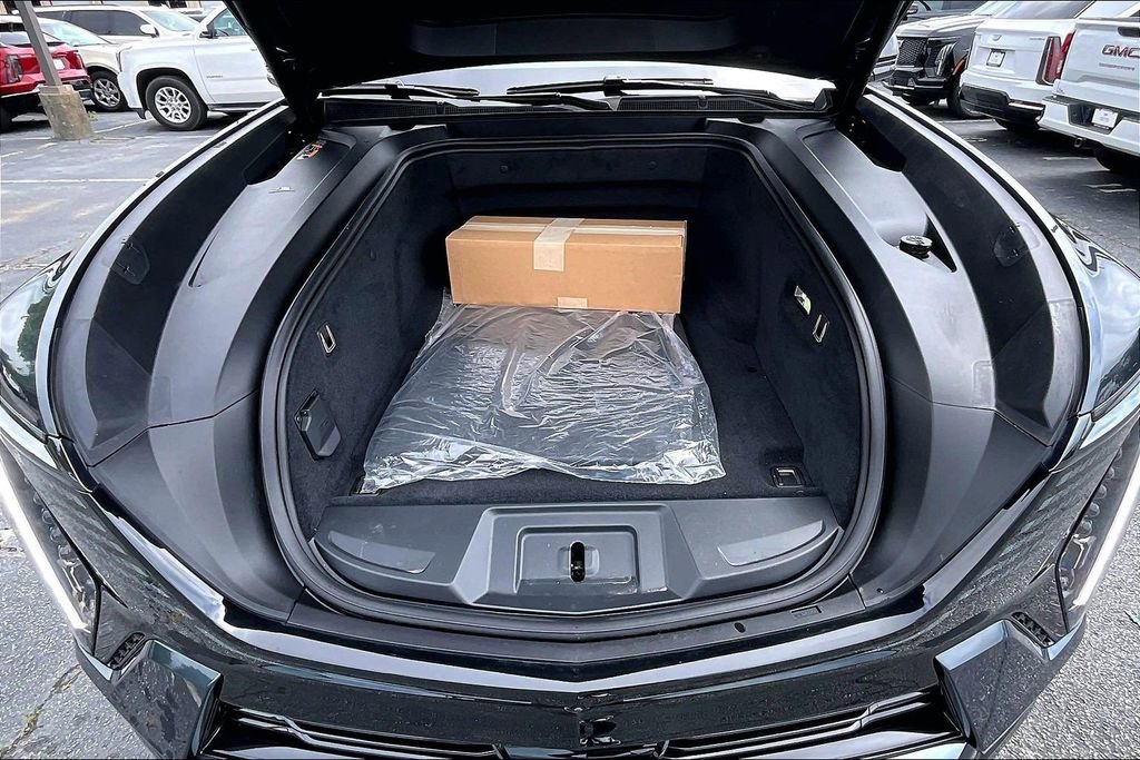 Certified 2026 Cadillac Escalade IQ Sport 2 w/ LPO, Floor Liner Package AWD/4WD image 31